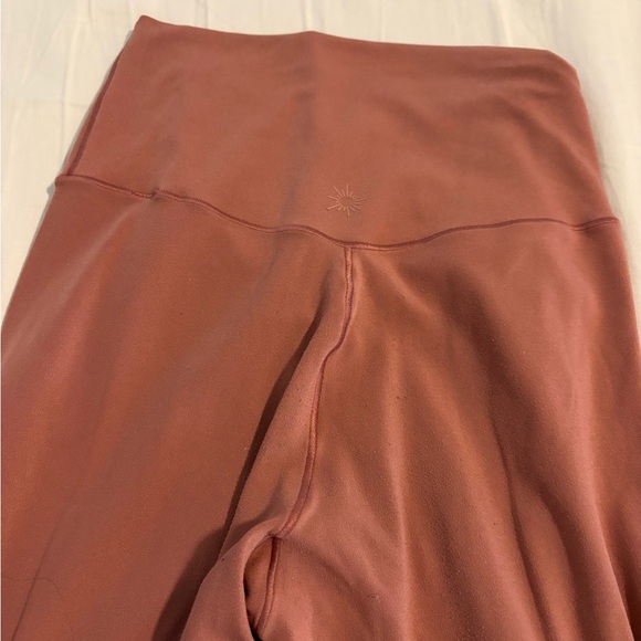 Aerie Offline Rose Flare Leggings - Picture 4 of 4